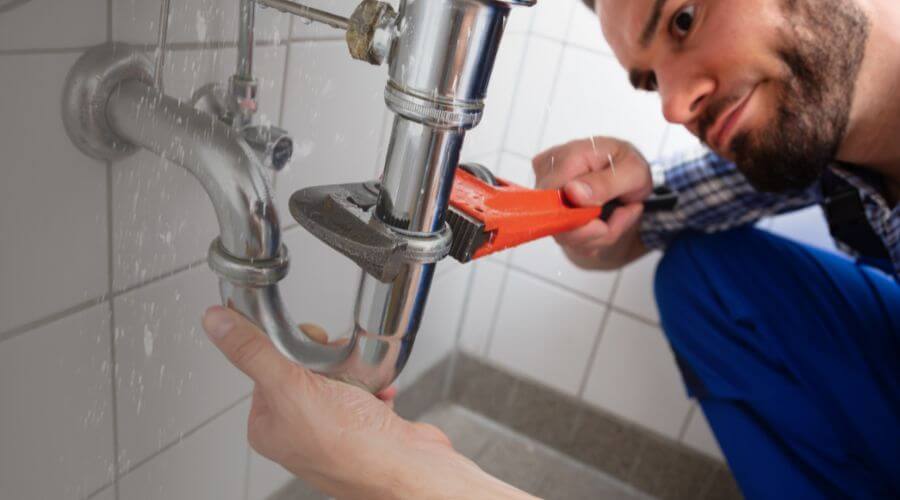 Professional same day plumber services in East Wenatchee, WA